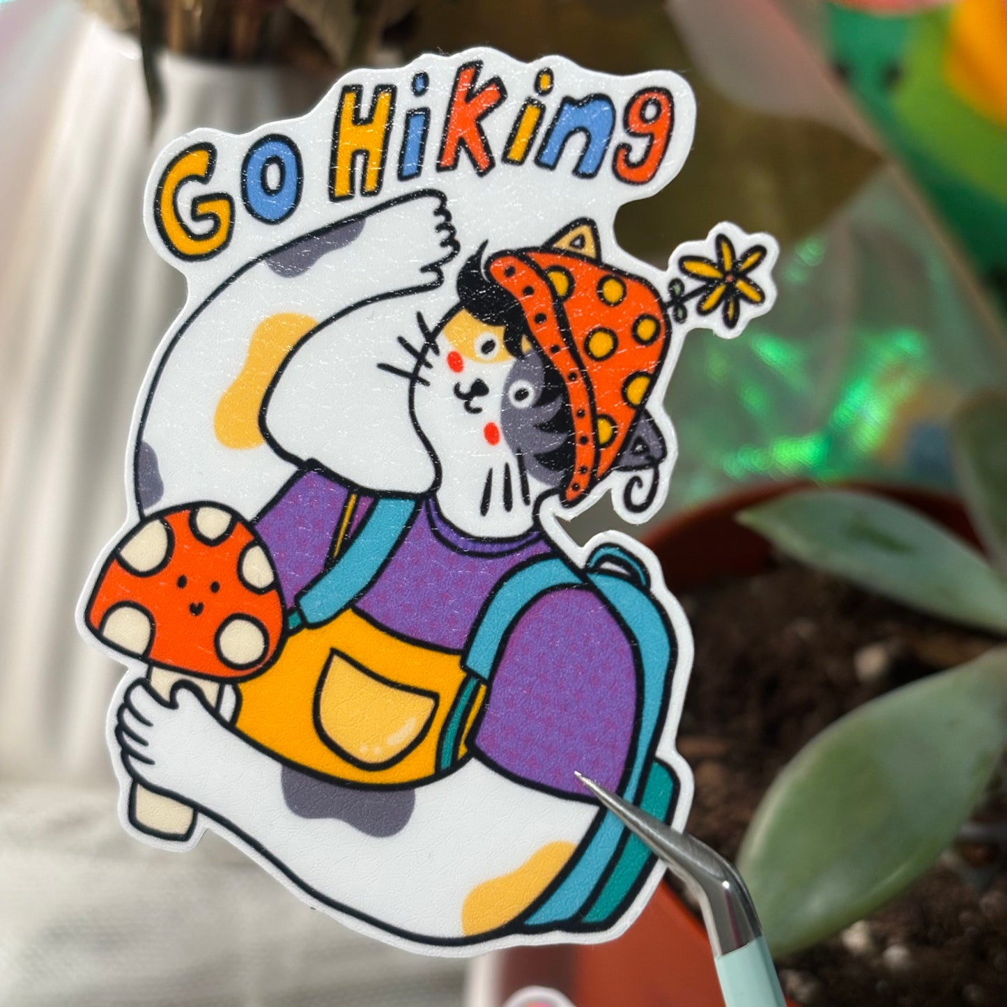 Go Hiking Cat - Multicolor