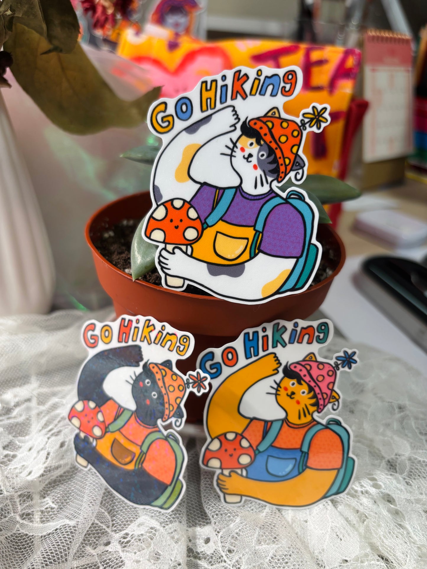 Go hiking cat - multicolor